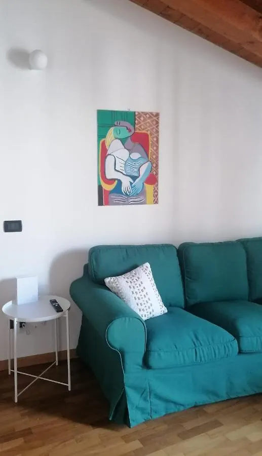 Quadrisfera Apartment Paratico